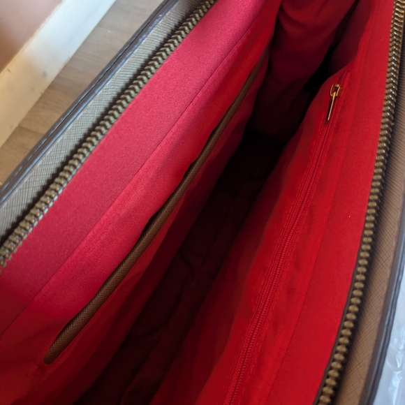 NWT Taupe Handbag with Red and Black Stripe - Picture 3 of 4